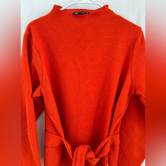Zara Soft Red Front Tie Knit Sweater (Size M) - Picture 4 of 11